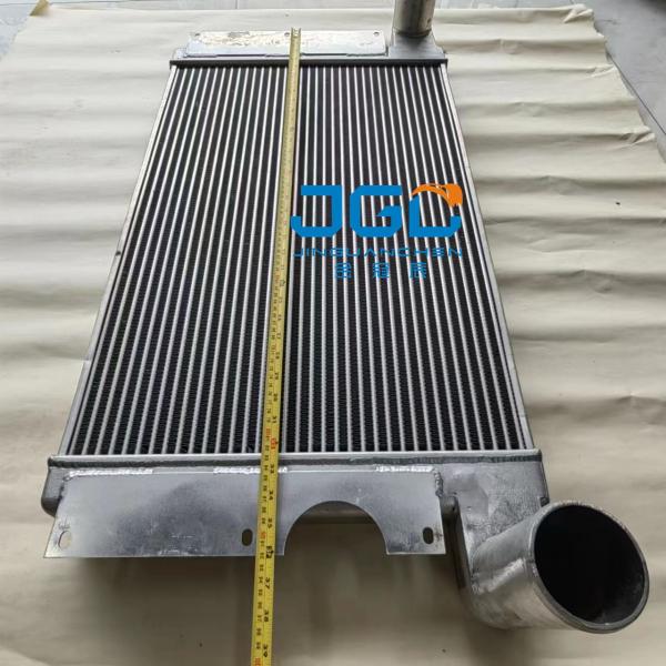 Intercooler Excavator Spare Parts DH225-7 Diesel Engine Charged Air Cooler 13G23000