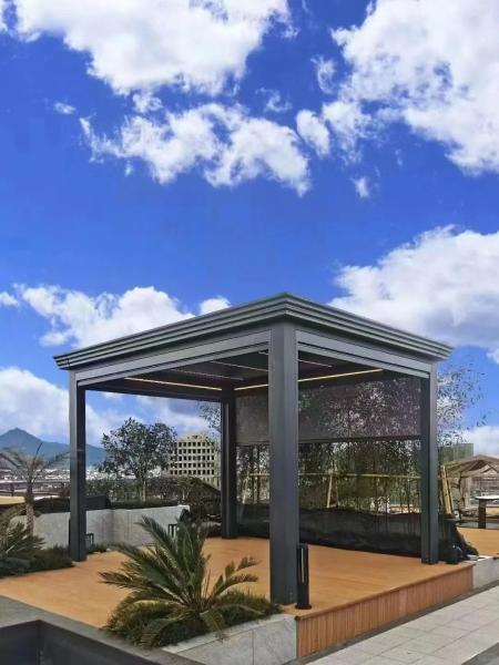 Sun Shade Awning Motorized Retractable Awning Pergola Outdoor Patio Sliding Shade Retractable Roof Restaurant or Bar