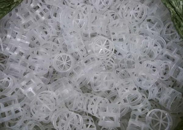 38mm 50mm Plastic Packing Pp Pall Ring 150 Kg/M3 Bulk Density For Tower Packing