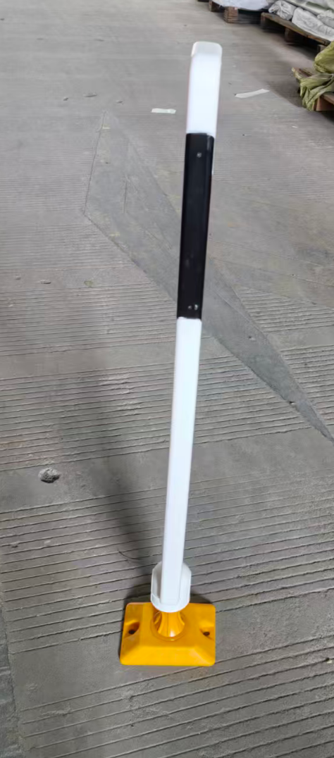 TRAFFIC Reflective Road Bollards 1000mm PVC White Bollard Yellow Base Traffic Flexible Post Warning Post Delineator