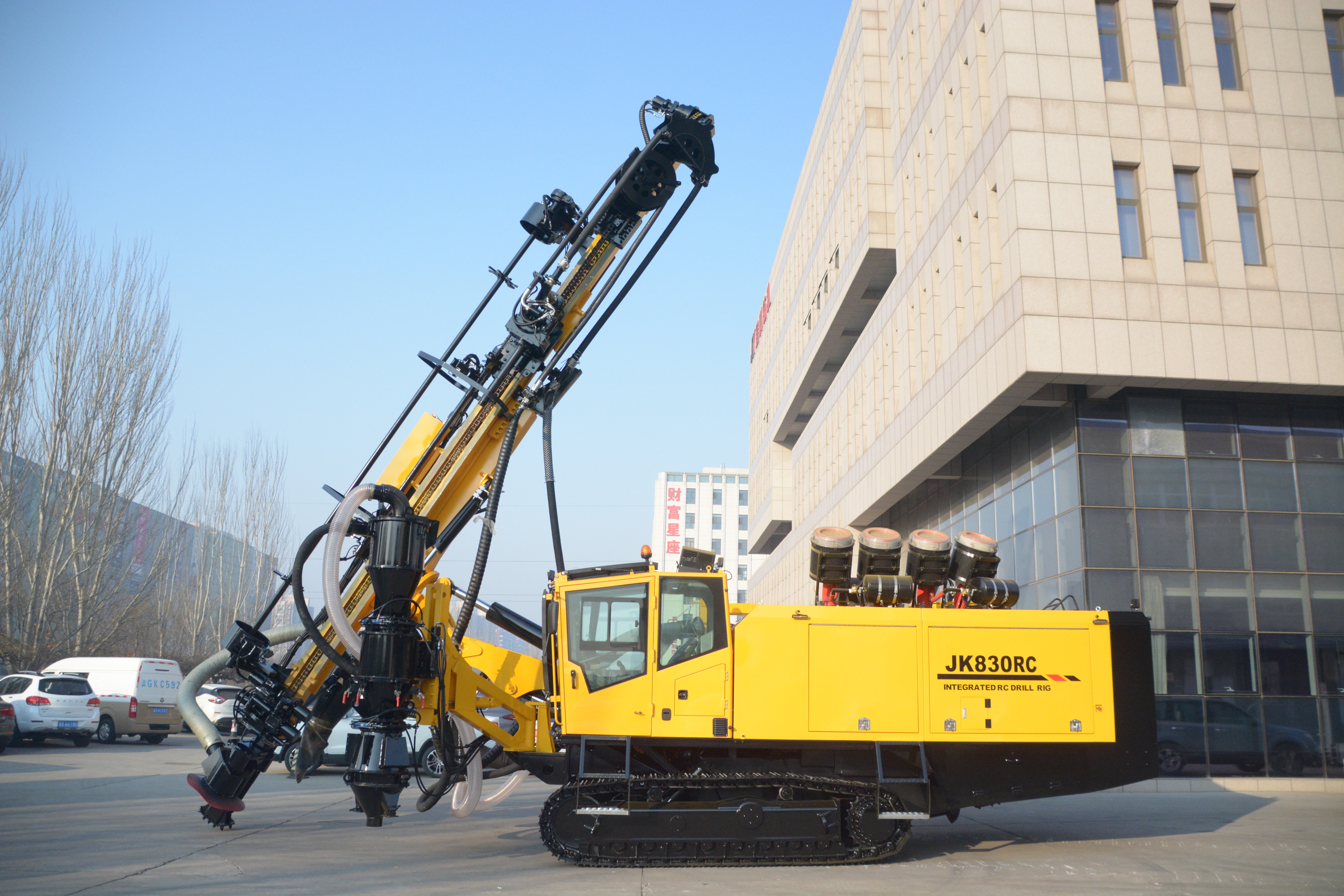 JK830 Hydraulic Drill Rig 30m Depth 80-120mm Hole Diameter Diesel Powered Mining Exploration