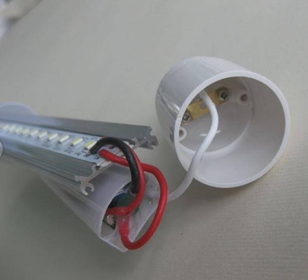 Wholesale IP67 Waterproof T8 LED tube 2700-6500k Color Temperature(CCT) SMD2835 AC85-265V