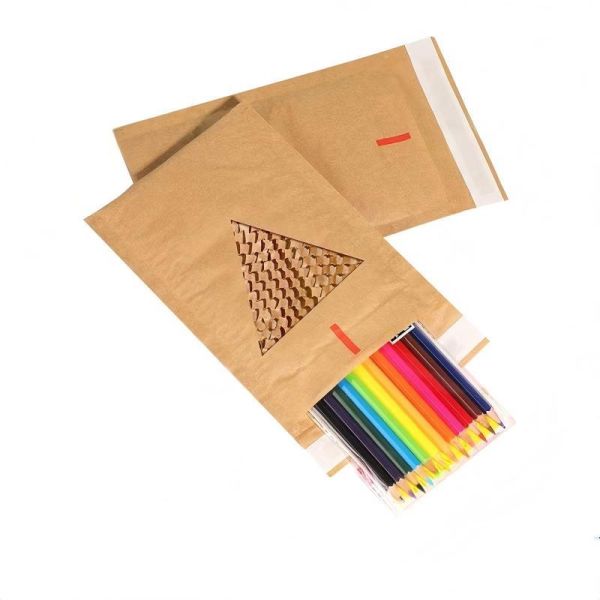 Honeycomb Kraftbrown Paper Bubble Mailers 240GSM Padding Crush Resistant Structure