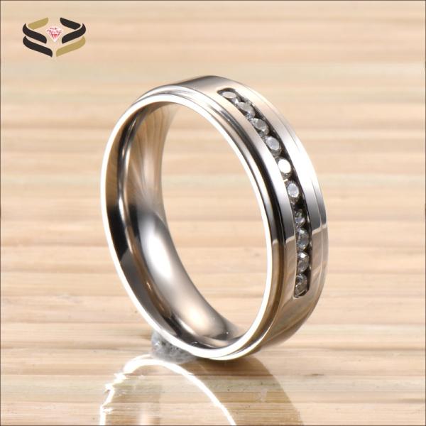 Main Stone Rhinestone Titanium Wedding Ring 6MM Silver CZ Stone Inlayed