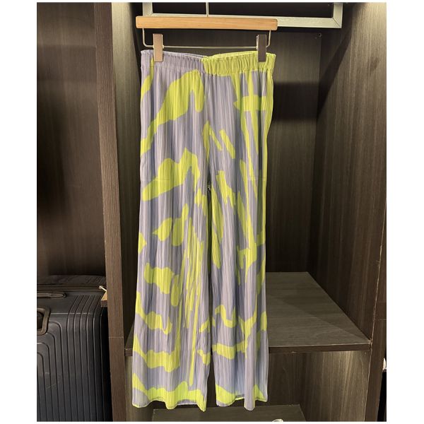 Women's Summer Two-Piece Casual Suit Color-Blocked Printed Pleated Stand-Up Collar Short-Sleeved T-Shirt Loose New Slimming Look