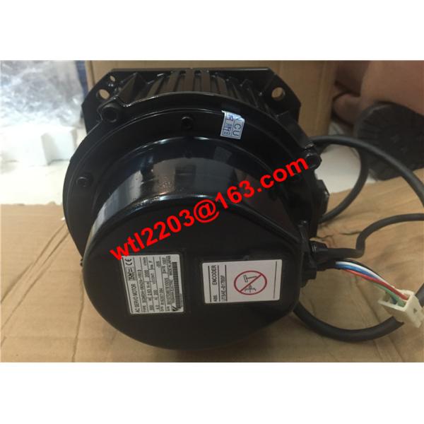 Мотор сервопривода Яскава АК промышленный СГМДХ-06А2А-ИР13 600 ватт утверждение КЭ 200 вольт