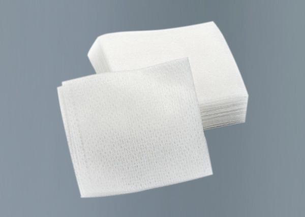 Alcohol Free Disposable Face Wipes , Simple Cleansing Facial Wipes Portable 15x20cm
