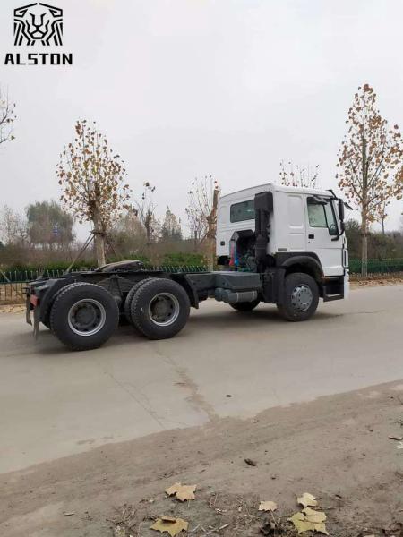 6x4 Second Hand Tractor Truck , Sinotruck Howo Tractor Head Truck