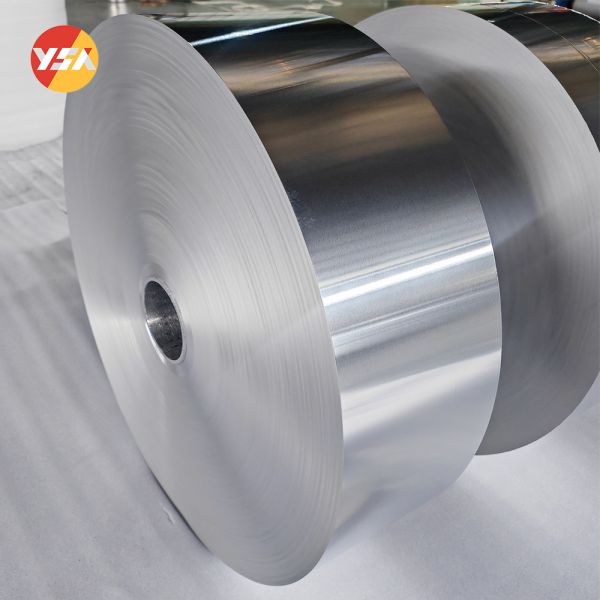 Customizable aluminum foil rolls | Flexible options for thickness, width, and alloy | Packed in cartons or on pallets | Worldwide shipping with full tracking
