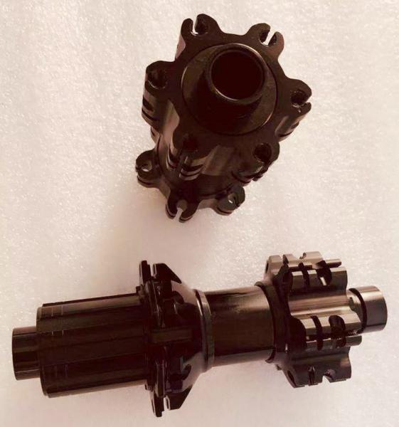 24 Holes Bicycle Hubs Carbon Disc Brake Hubs Tower Base Barrel Axle For Front And Rear