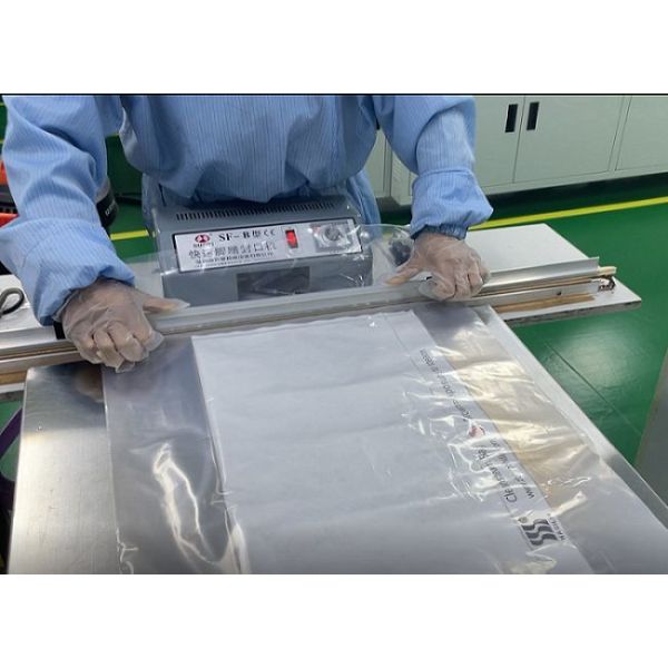 Durable Tyvek Sterilization Bags With Easy Peel Good Microbial Barrier