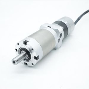 Dc Nema23 57BL03B-048AG200 интегрировал безщеточный мотор с коробкой передач 24V 25N.m 15Rpm