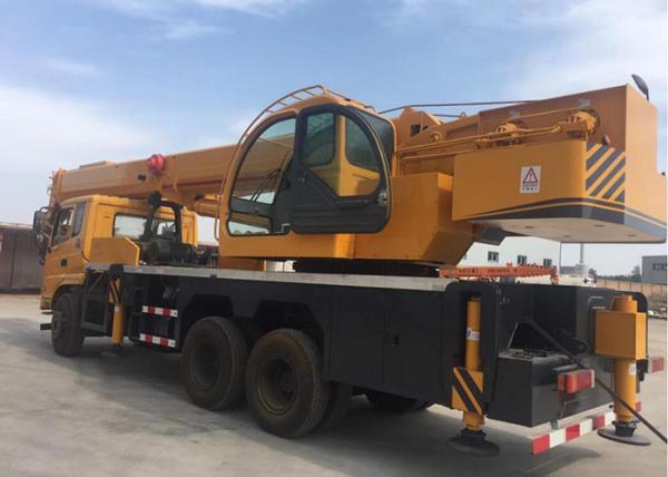 Durable Heavy Construction Machinery 25T Truck Mounted Jib Crane With Telescopic Boom