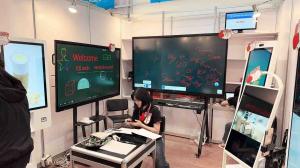 Shenzhen Qunmao Display Technology Co., Ltd.