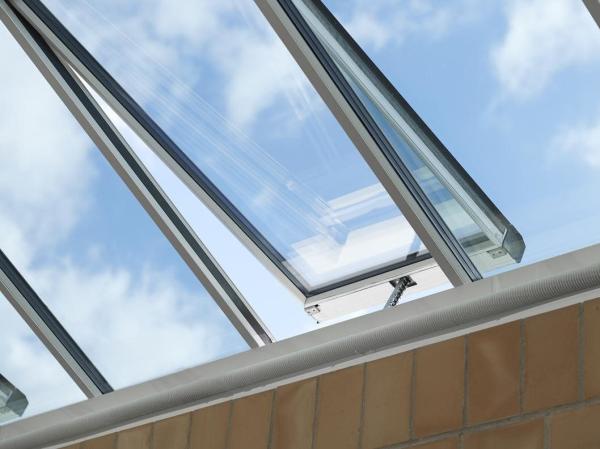 OEM / ODM Aluminium Window Insulation Outward Top Hung Opening Out Window