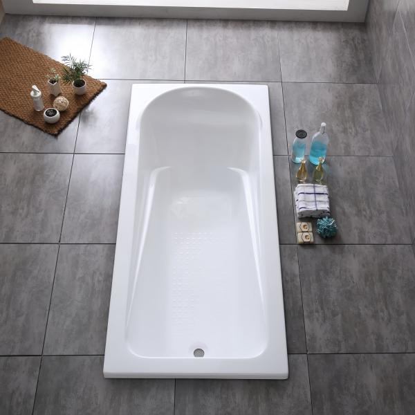 Simple Drop Acrylic Bathtub Handles Option Built in 850.000kg Package Gross Weight