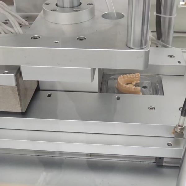 High Automation Powerful Clear Aligner Thermoforming Machine for Industrialization