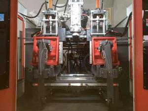 Cabeças da extrusão 4 PE dobro da estação da máquina de molde do sopro da