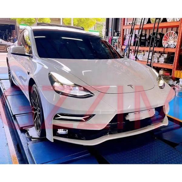 Facelift Bumper Tesla Modelo 3 Plástico Preto / Branco Front Bumper