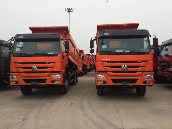 HW76 Cab Heavy Duty Dump Truck For Normal Roads / Tough Roads Transportation
