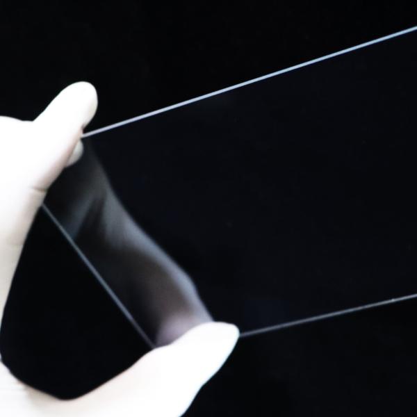 High Strength Aluminosilicate Optical Glass Raw Material In Ultra Clear 1.1mm 1.5mm 2mm For Regular Size 1300*1100mm
