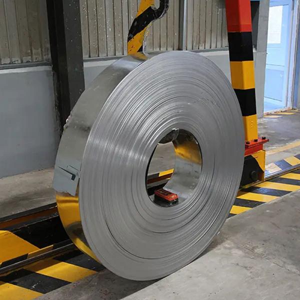 Hot Diped Galvanized Steel Coated Steel Coil Roll Factory Direct Sale