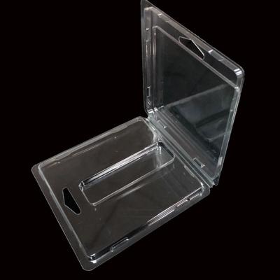 Custom PET Clamshell Packaging Box for Automotive Badges