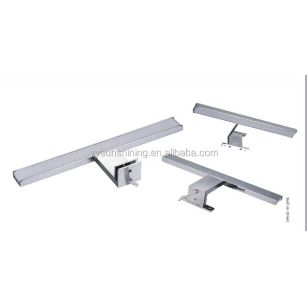 Smart Washroom IP44 LED Mirror Light with CHrome Plated Finishing and High Luminous Flux