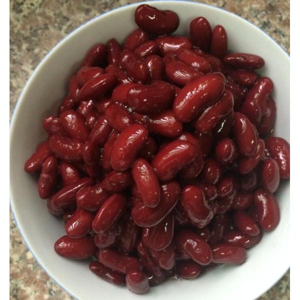 A preservação salgado a mais saudável da água do sabor enlatou o feijão vermelho vermelho