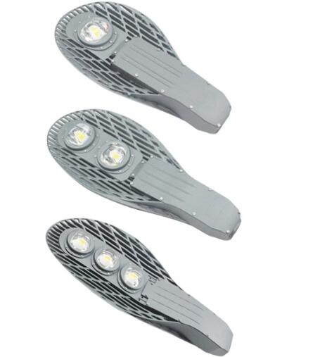 Серый алюминий привел снабжение жилищем для света шоссе с превосходным тепловыделением