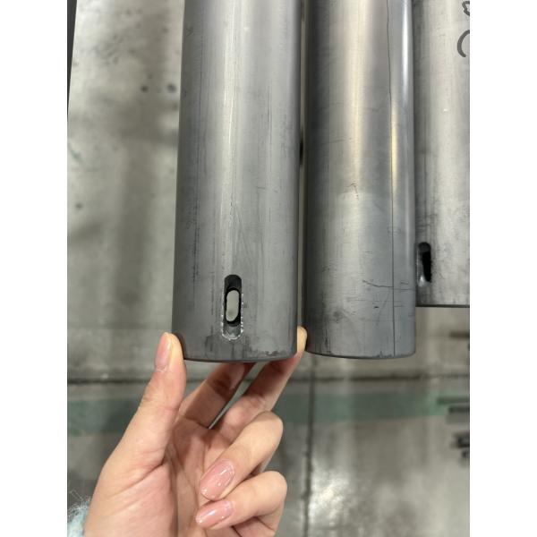 Customized Pressureless Sintered SiC Roller 1650℃ Heat Resistant For Roller Hearth Kilns