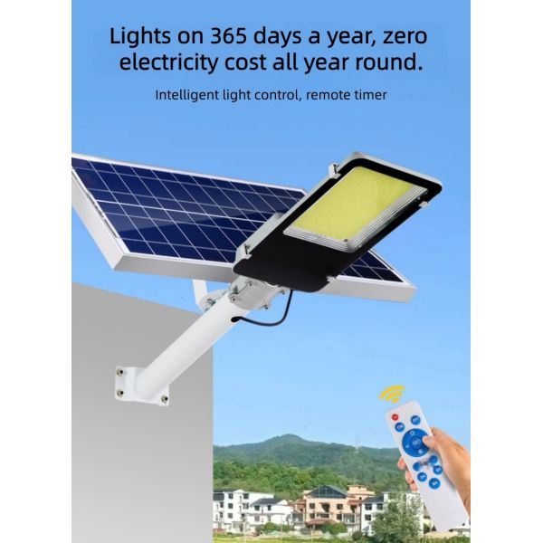 LED Solar Street Light With IP66 Weather Resistant for Residential Complexes