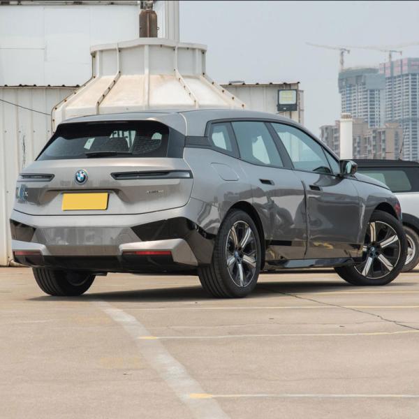 2023 2.0T Carros híbridos a gasolina BMW X3 PHEV 245 cavalos L4 5 lugares SUV 230km/H