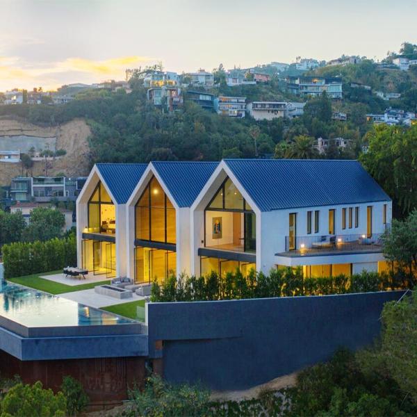 Casas de armação de aço luxuosas pré-fabricadas da casa de campo com isolação do painel de sanduíche do plutônio