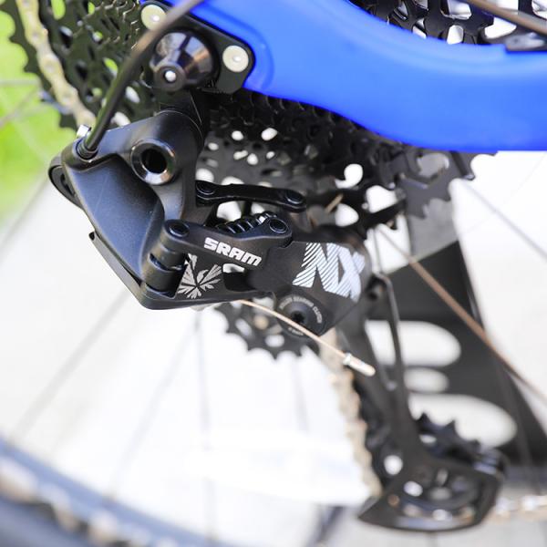 Pedal comum de 29 polegadas de fibra de carbono de bicicleta de montanha para a experiência de montanha