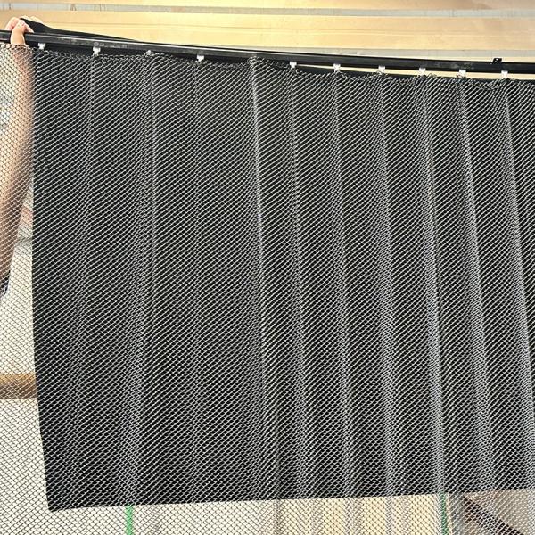 Graphite black  Aluminium Chain Link Wire Mesh coil Curtain ceiling  for Hotel or restaurant interior  architectural decoration