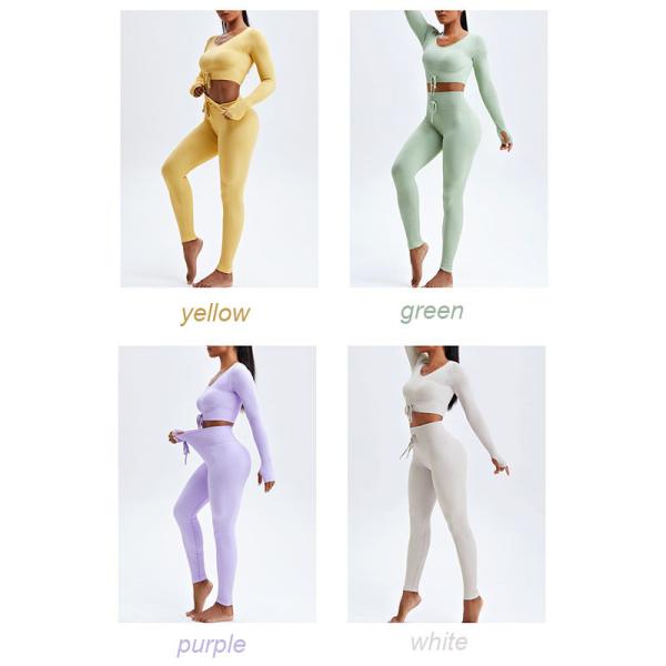 Разминка 2 частей пошученных над женщин установила гетры батта Scrunch с верхней частью урожая