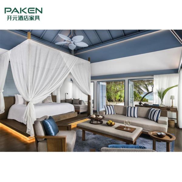 Muebles interiores por encargo del chalet de la chapa del dormitorio