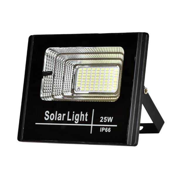réverbères IP65 imperméables solaires de lumière d'inondation de 120W 200W 300W Alu pour la sécurité de jardin