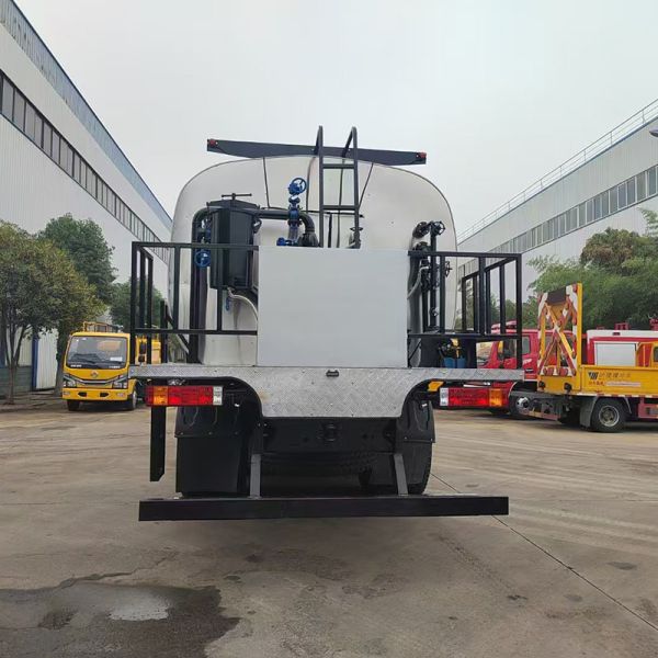 SHACMAN F3000 6x4 10000L Waste Oil Recovery Vacuum Tanker Truck 340HP Suction Pump Sludge Transport