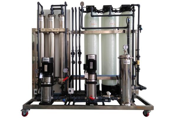 Maquinaria dobro 300LPH do tratamento da água do sistema da osmose reversa da classe para médico