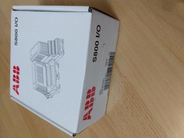ABB AO815 Analog Output 1x8 chanels with HART 3BSE052605R1 S800 I/O Module