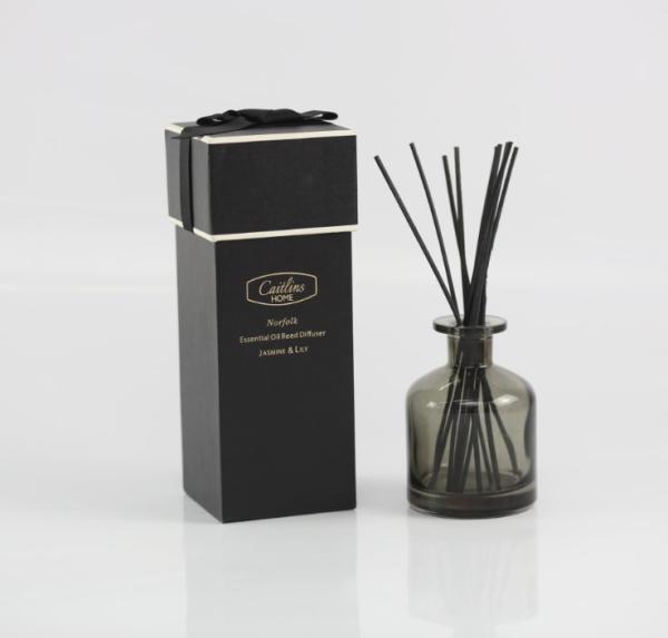 Black Painted Bottles Home Fragrance Diffuser For Cafe / Office Decoration