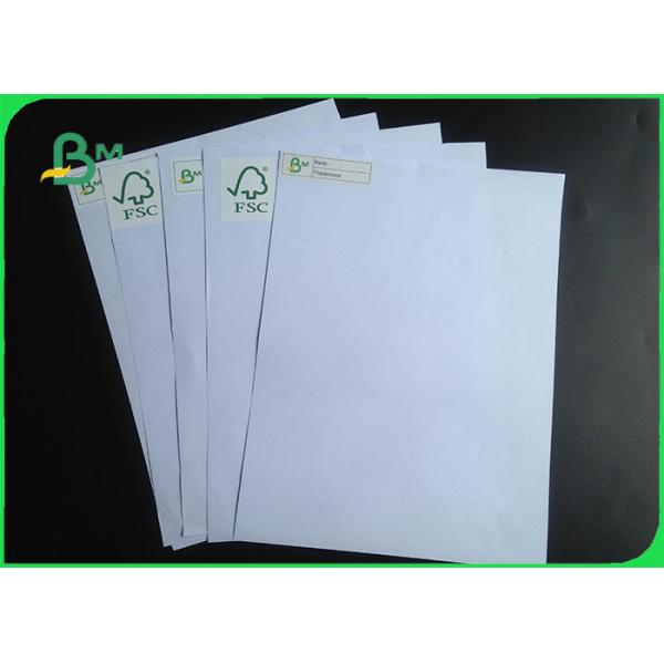 Пульпа дешево 100% девственницы ФСК аттестовала 60 к бумаге 700 кс 1000мм 180гсм супер белой Ункоатед Воодфре