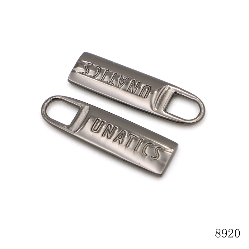  Custom Deep Clear Logo Engraved Metal Zipper Puller Black Metal Zip Pull Tag For Handbag Hardware Accessories 