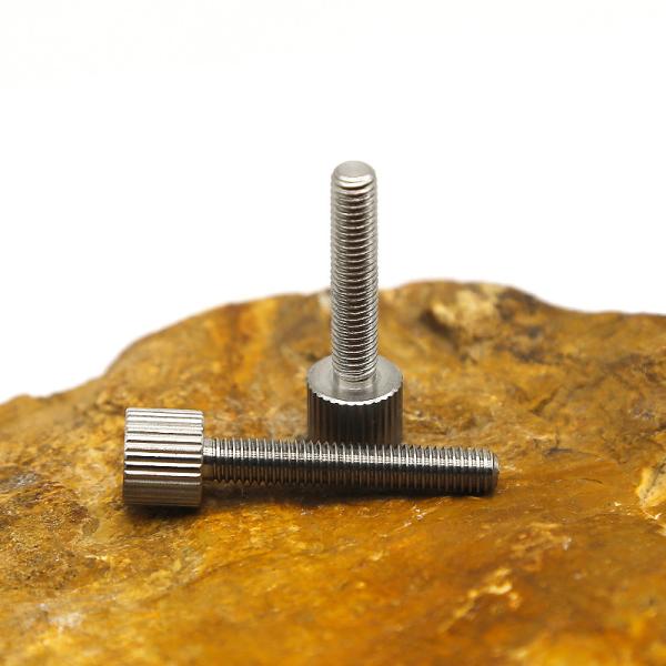 Steel Hand-Tighten Screws