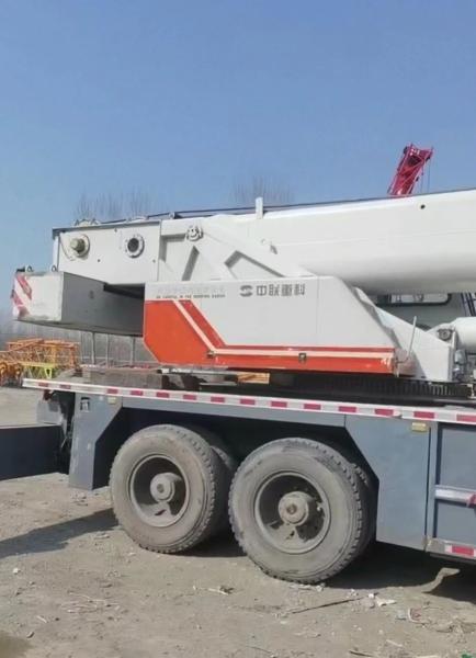 Poids de levage maximal 16 t ZTC35V5 Zoomlion utilisé