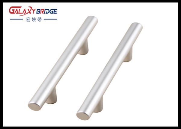 Plastic Kitchen Cabinet Drawer Pulls , D Handles Pull Knobs For Kitchen Cabinets Pearl Silver