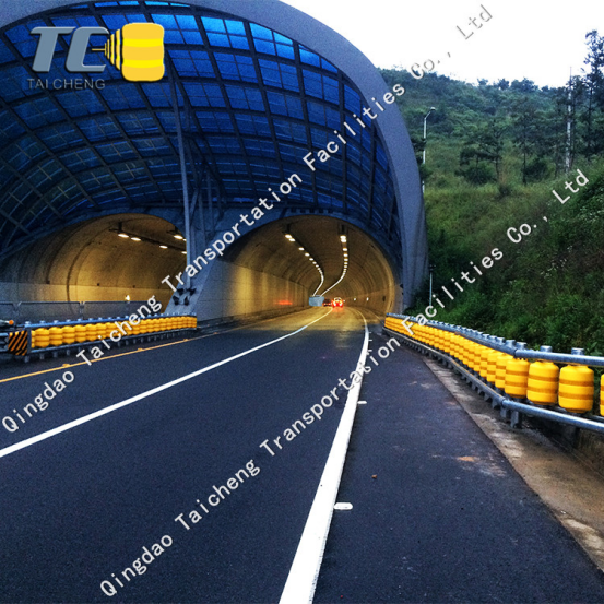Roadway Safety EVA Buckets Rolling Guardrail Barrier For Highway