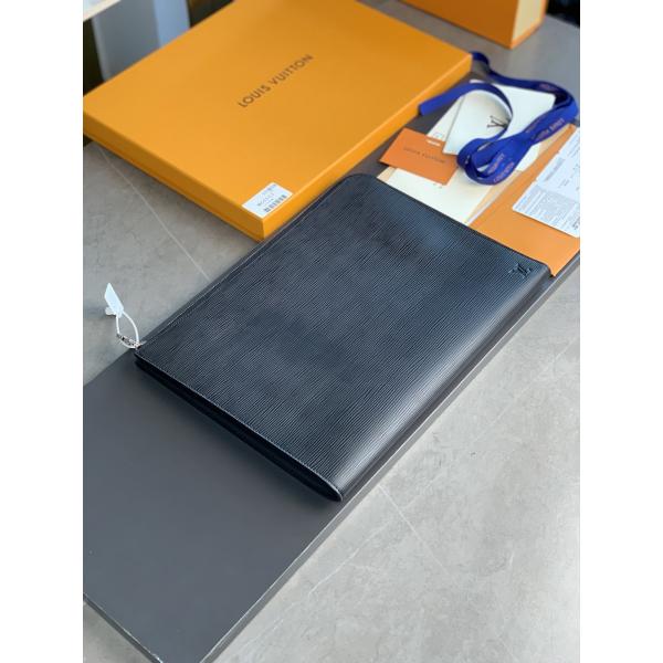 Designer Louis Vuitton Pochette Jour GM Cuir Taurillon Leather In Black Noir Purses